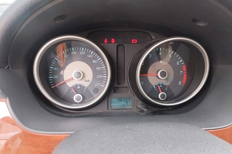 Used Buick Excelle 2013 1.5L Manual Luxury Model Instrument Cluster