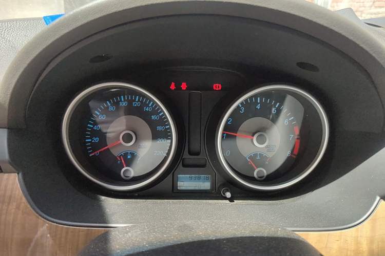 Used Buick Excelle 2013 1.5L Automatic Classic Model Instrument Cluster