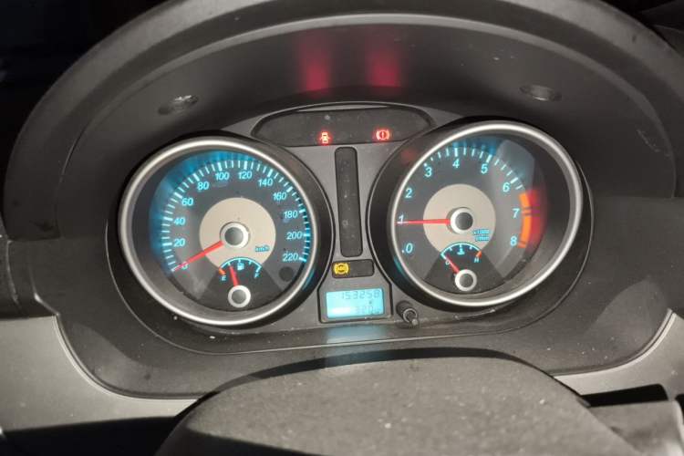 Used Buick Excelle 2013 1.5L Manual Classic Model Instrument Cluster