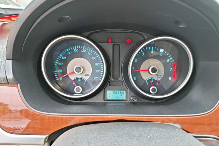 Used Buick Excelle 2013 1.5L Automatic Luxury Model Instrument Cluster