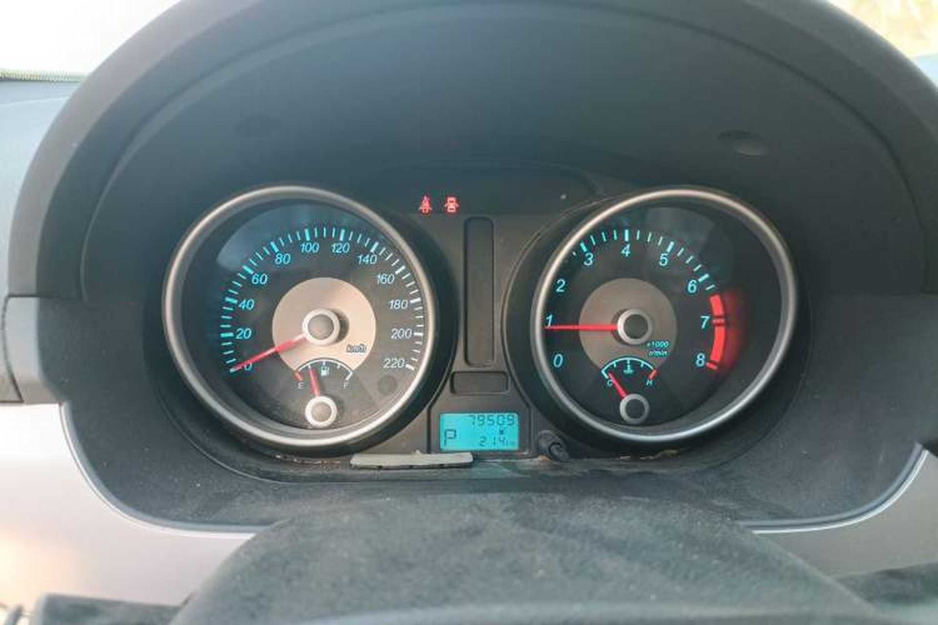 Used Buick Excelle 2013 1.5L Automatic Classic Model Instrument Cluster