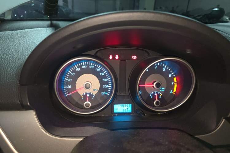 Used Buick Excelle 2013 1.5L Automatic Classic Model Instrument Cluster