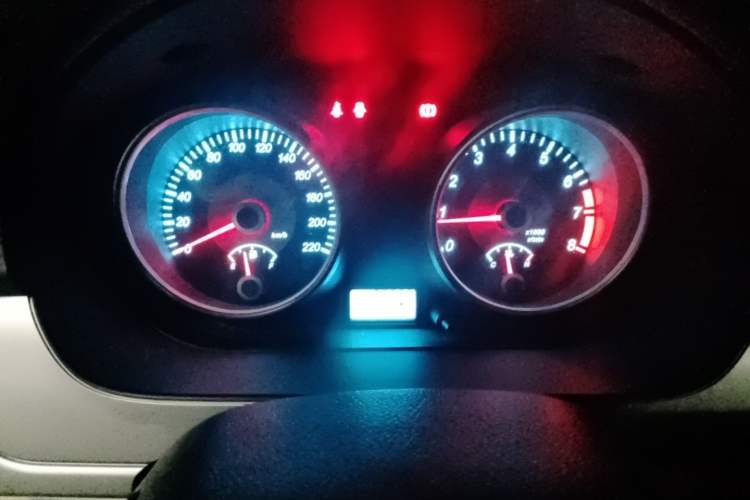 Used Buick Excelle 2013 1.5L Manual Classic Model Instrument Cluster