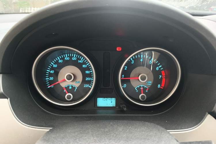 Used Buick Excelle 2013 1.5L Manual Classic Model Instrument Cluster