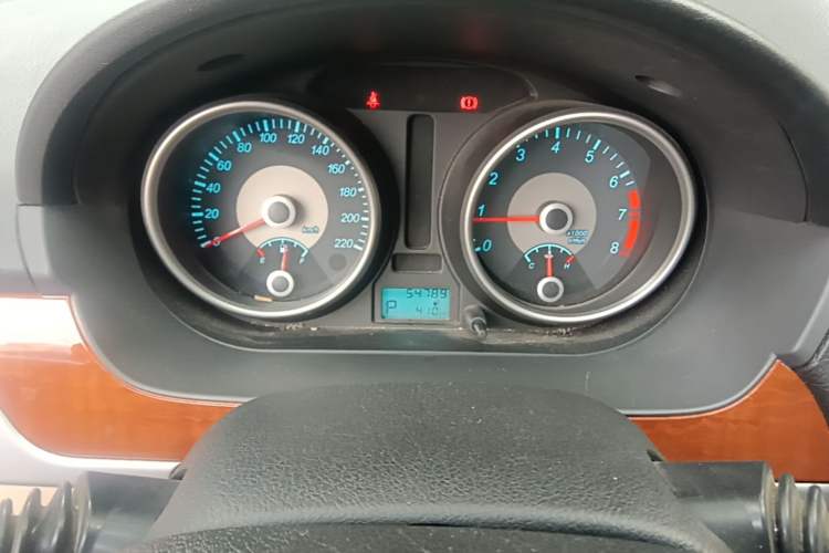 Used Buick Excelle 2013 1.5L Automatic Luxury Model Instrument Cluster