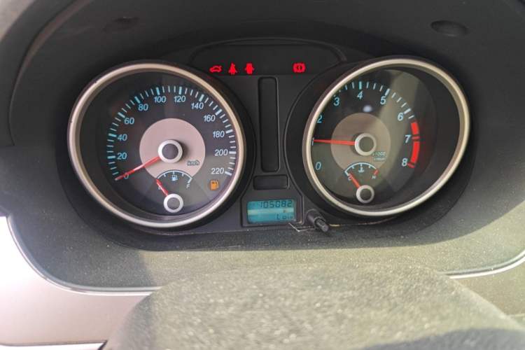 Used Buick Excelle 2013 1.5L Manual Classic Model Instrument Cluster