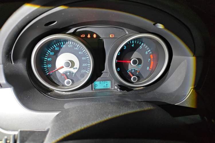 Used Buick Excelle 2013 1.5L Automatic Classic Model Instrument Cluster