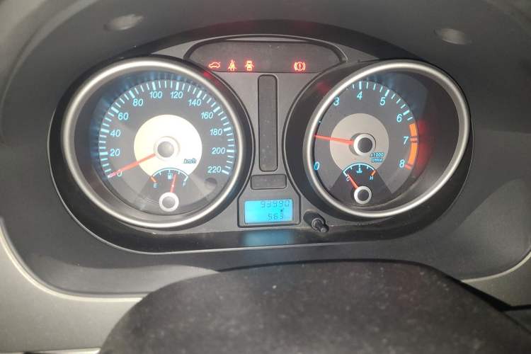 Used Buick Excelle 2013 1.5L Manual Classic Model Instrument Cluster