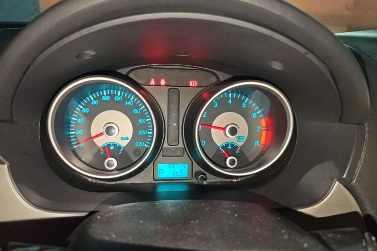Used Buick Excelle 2013 1.5L Automatic Classic Model Instrument Cluster