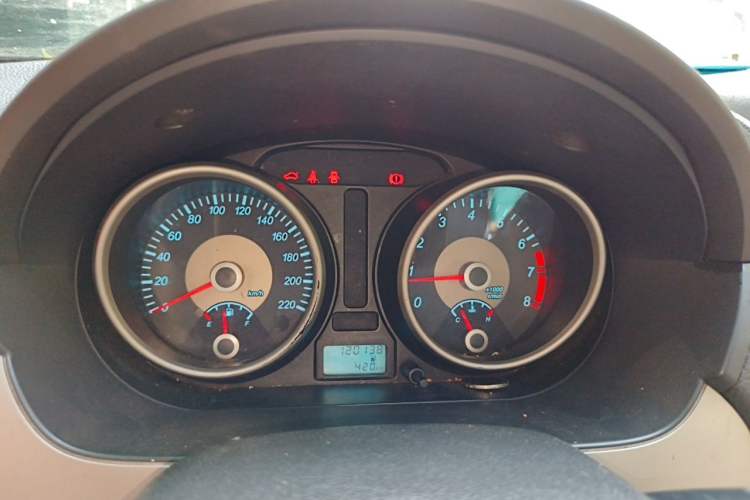 Used Buick Excelle 2013 1.5L Manual Classic Model Instrument Cluster