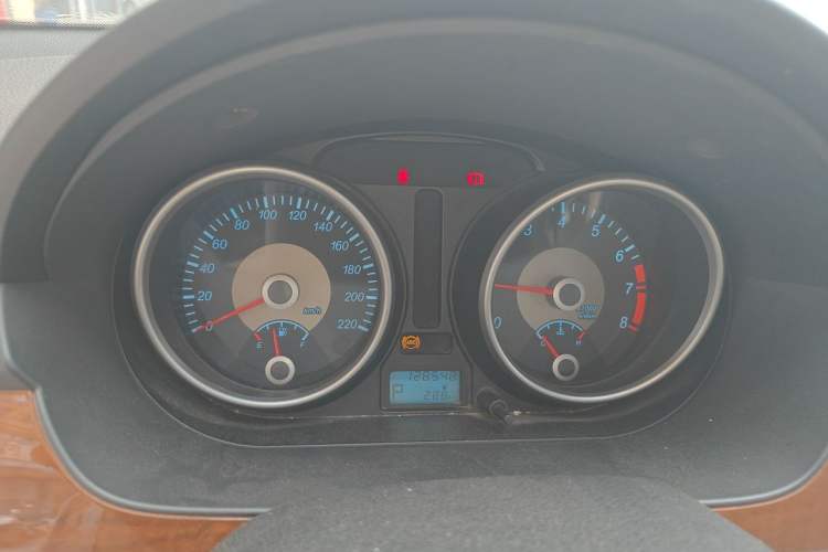 Used Buick Excelle 2013 1.5L Automatic Luxury Model Instrument Cluster