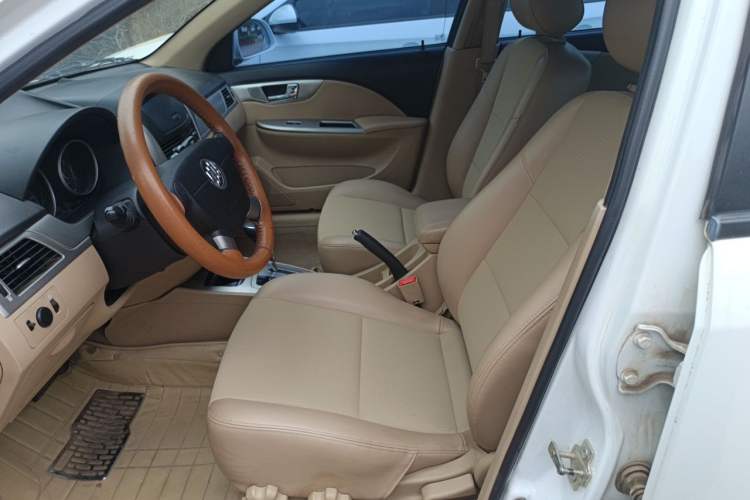 Used Buick Excelle 2013 1.5L Automatic Classic Model Left Front Seat