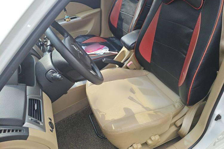 Used Buick Excelle 2013 1.5L Automatic Classic Model Left Front Seat