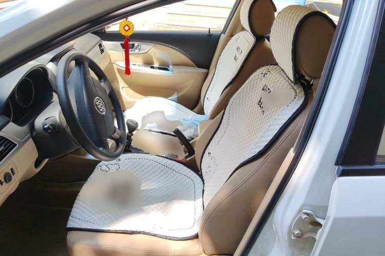 Used Buick Excelle 2013 1.5L Manual Classic Model Left Front Seat