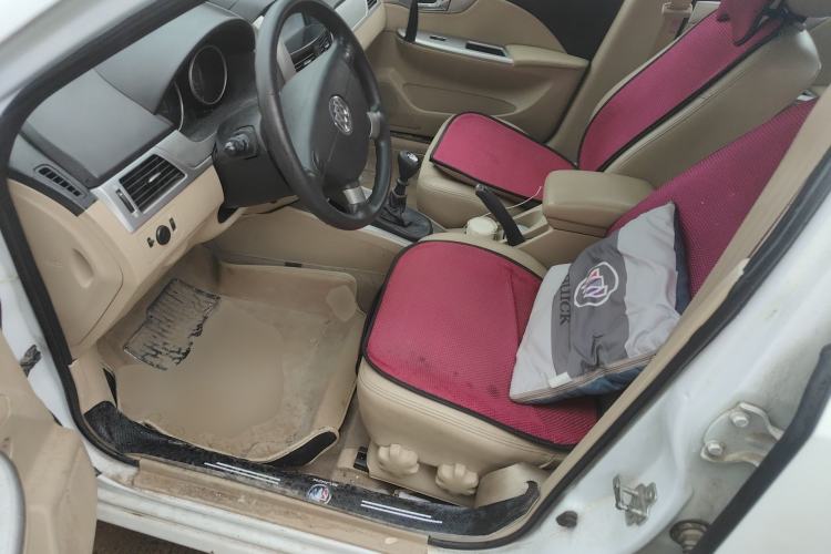 Used Buick Excelle 2013 1.5L Manual Classic Model Left Front Seat
