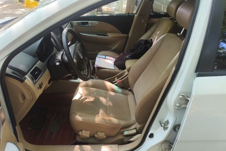 Used Buick Excelle 2013 1.5L Automatic Classic Model Left Front Seat