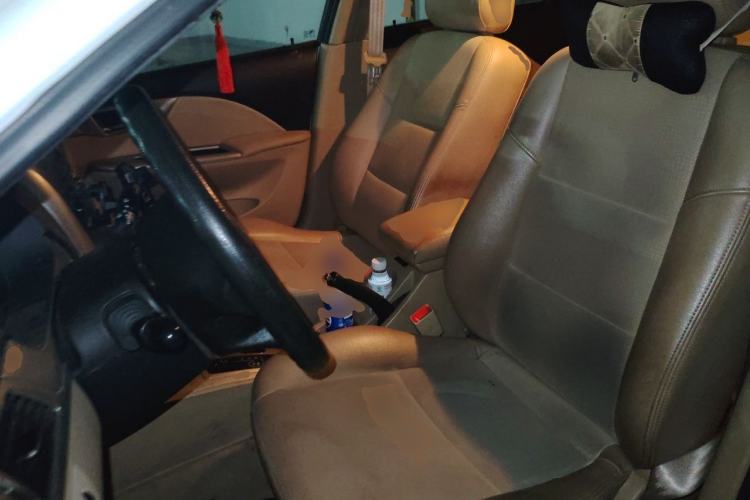 Used Buick Excelle 2013 1.5L Automatic Classic Model Left Front Seat