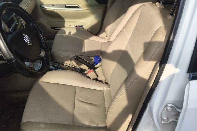 Used Buick Excelle 2013 1.5L Automatic Classic Model Left Front Seat