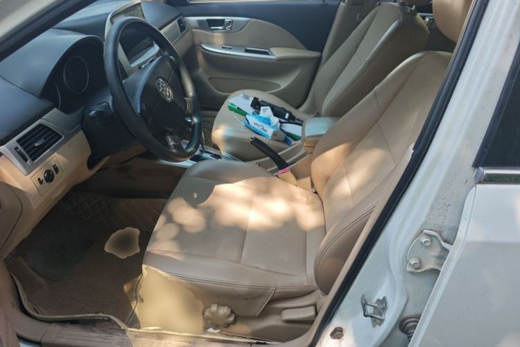 Used Buick Excelle 2013 1.5L Automatic Classic Model Left Front Seat