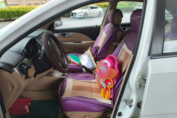 Used Buick Excelle 2013 1.5L Automatic Classic Model Left Front Seat