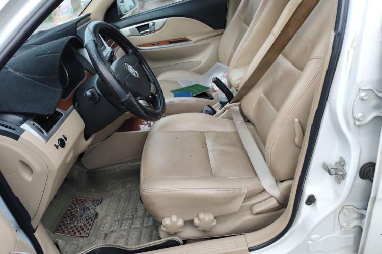 Used Buick Excelle 2013 1.5L Automatic Luxury Model Left Front Seat