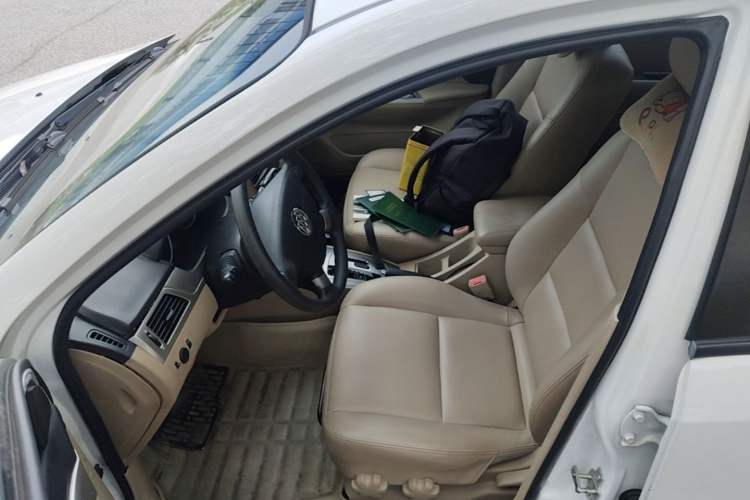 Used Buick Excelle 2013 1.5L Automatic Classic Model Left Front Seat