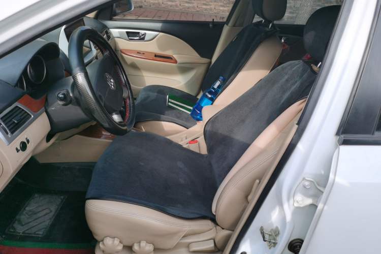 Used Buick Excelle 2013 1.5L Automatic Luxury Model Left Front Seat