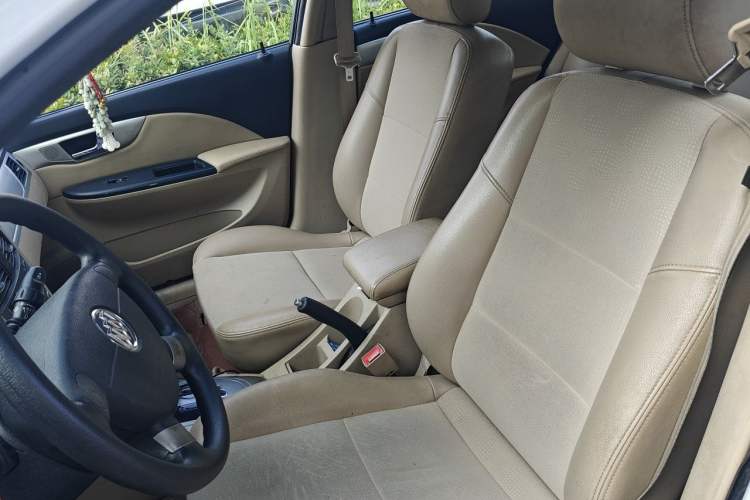 Used Buick Excelle 2013 1.5L Automatic Classic Model Left Front Seat