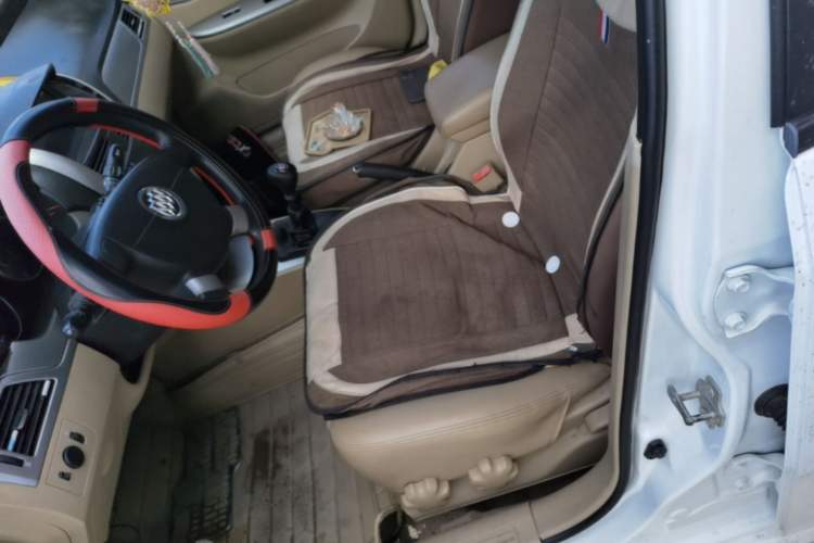 Used Buick Excelle 2013 1.5L Manual Classic Model Left Front Seat