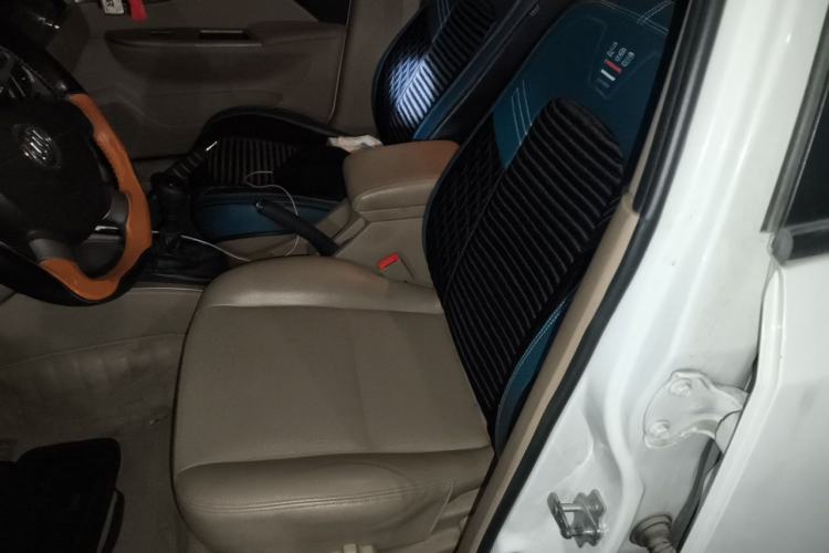 Used Buick Excelle 2013 1.5L Manual Classic Model Left Front Seat