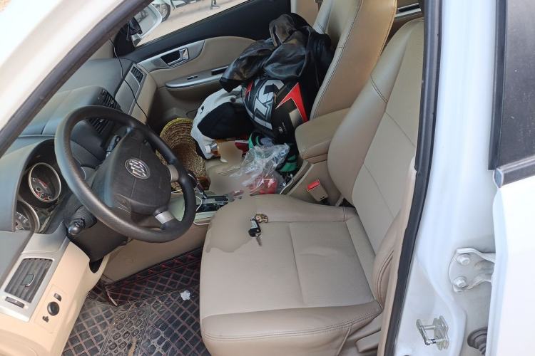 Used Buick Excelle 2013 1.5L Automatic Classic Model Left Front Seat