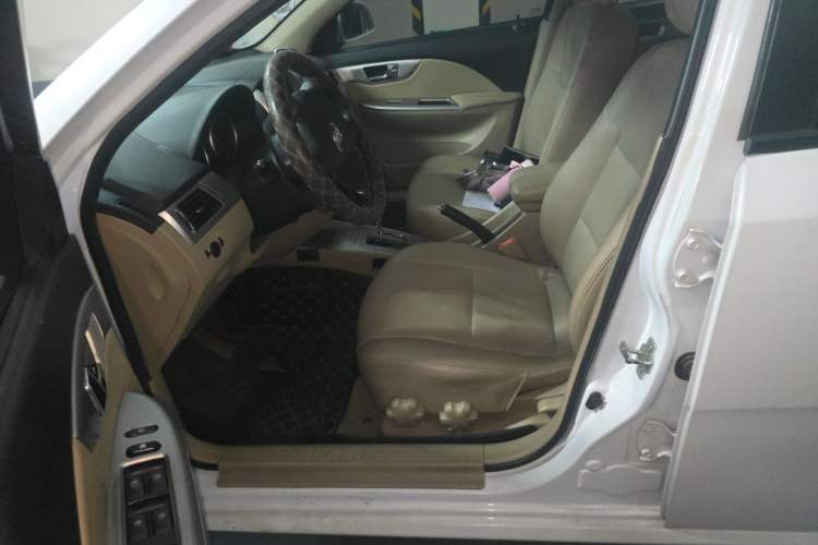Used Buick Excelle 2013 1.5L Automatic Classic Model Left Front Seat