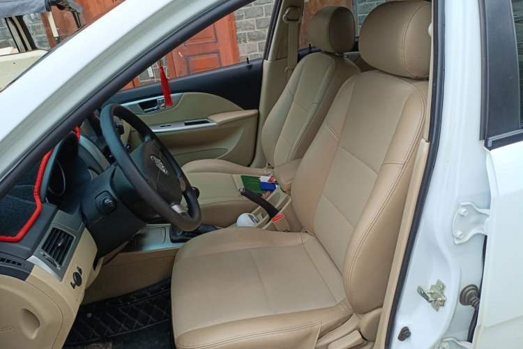 Used Buick Excelle 2013 1.5L Manual Classic Model Left Front Seat