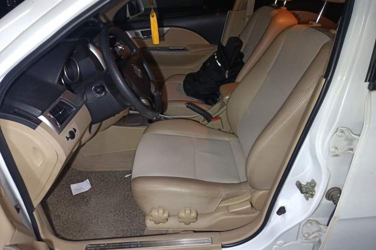 Used Buick Excelle 2013 1.5L Automatic Classic Model Left Front Seat
