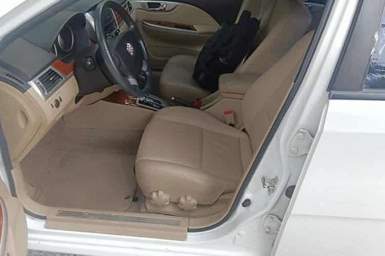 Used Buick Excelle 2013 1.5L Automatic Luxury Model Left Front Seat
