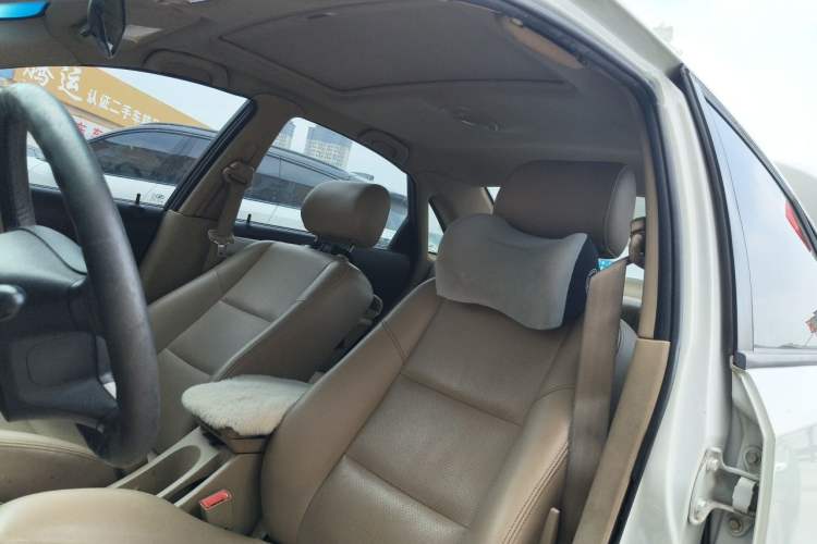 Used Buick Excelle 2013 1.5L Automatic Luxury Model Left Front Seat