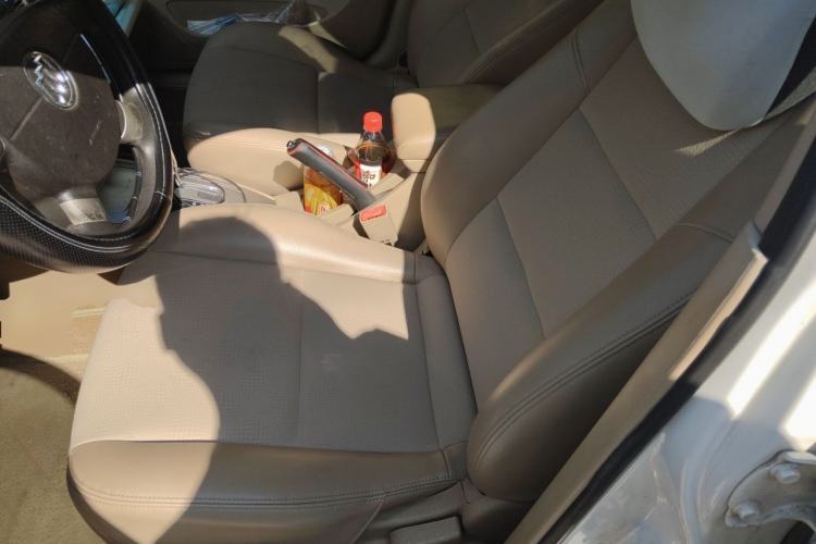 Used Buick Excelle 2013 1.5L Automatic Classic Model Left Front Seat