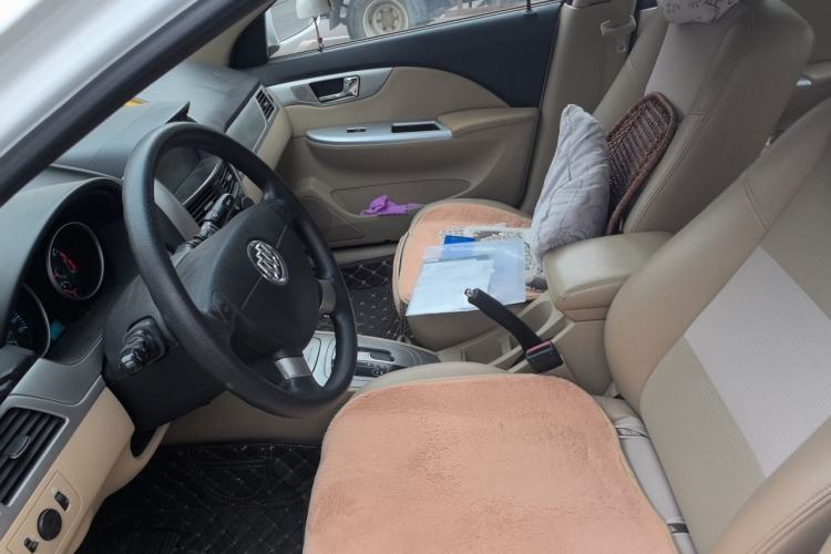Used Buick Excelle 2013 1.5L Automatic Classic Model Left Front Seat