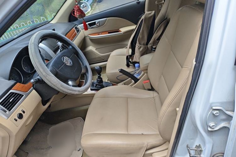 Used Buick Excelle 2013 1.5L Manual Luxury Model Left Front Seat