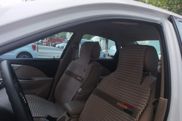 Used Buick Excelle 2013 1.5L Automatic Classic Model Left Front Seat
