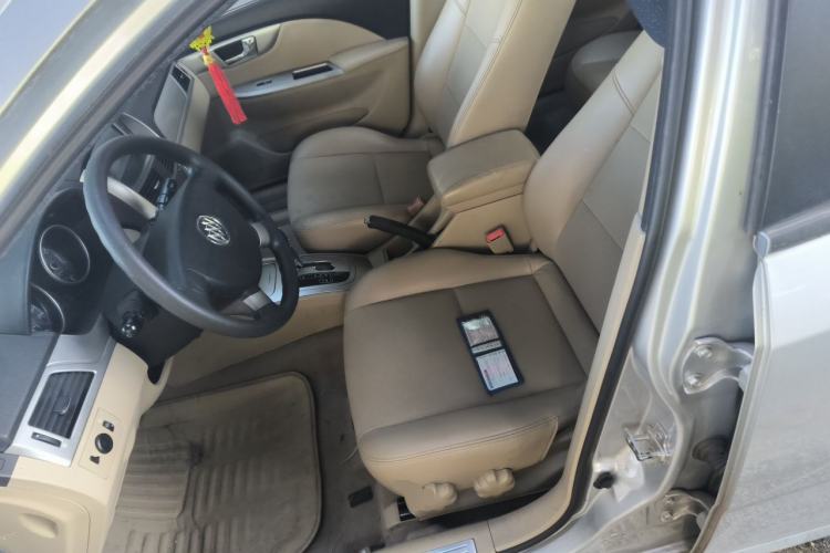 Used Buick Excelle 2013 1.5L Automatic Classic Model Left Front Seat