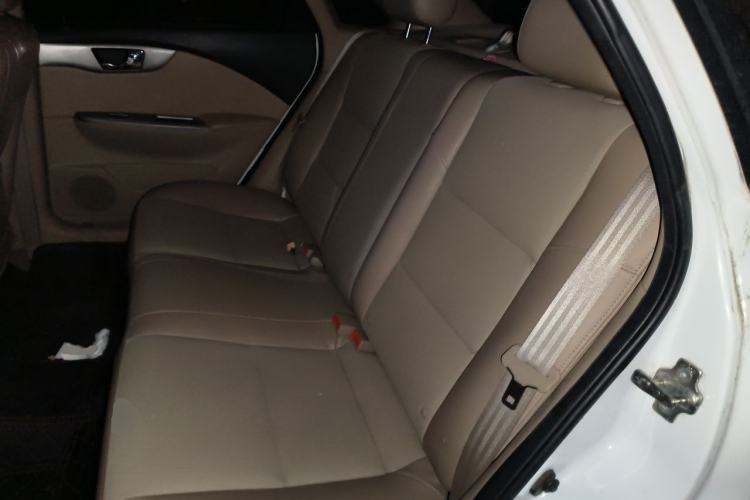 Used Buick Excelle 2013 1.5L Automatic Classic Model Left Rear Seat