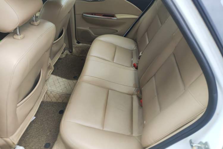 Used Buick Excelle 2013 1.5L Automatic Luxury Model Left Rear Seat