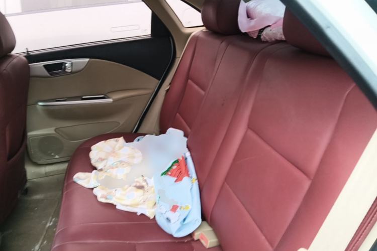 Used Buick Excelle 2013 1.5L Automatic Classic Model Left Rear Seat