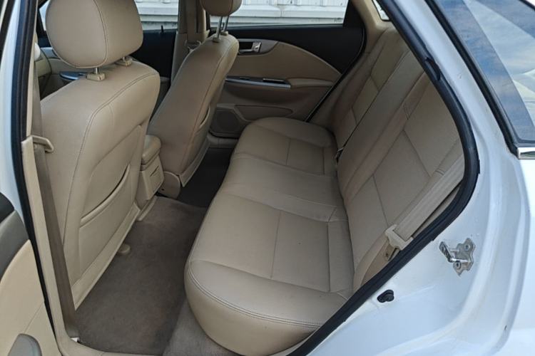 Used Buick Excelle 2013 1.5L Automatic Classic Model Left Rear Seat