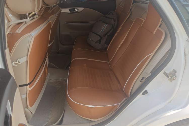 Used Buick Excelle 2013 1.5L Automatic Luxury Model Left Rear Seat