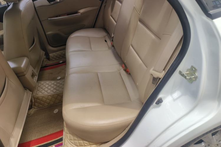 Used Buick Excelle 2013 1.5L Manual Luxury Model Left Rear Seat