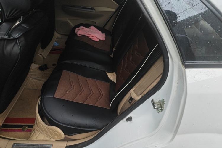 Used Buick Excelle 2013 1.5L Automatic Classic Model Left Rear Seat