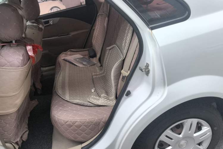 Used Buick Excelle 2013 1.5L Manual Classic Model Left Rear Seat