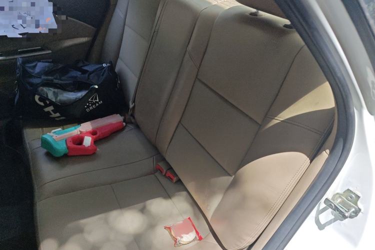 Used Buick Excelle 2013 1.5L Automatic Classic Model Left Rear Seat